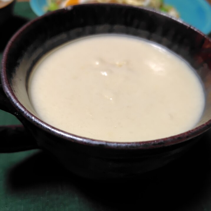 玉ねぎだけの白くて甘いポタージュ
